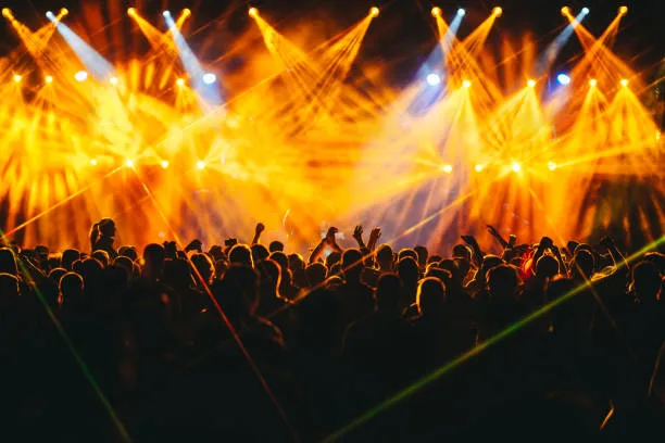 游戏主播直播中意外泄露聊天记录相关社交媒体截图3